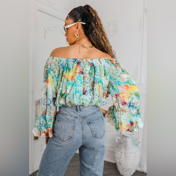 Floral Off-Shoulder Top - Picture 5 of 7